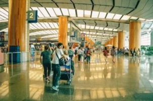 At The Airport, A Phrasal Verb Story